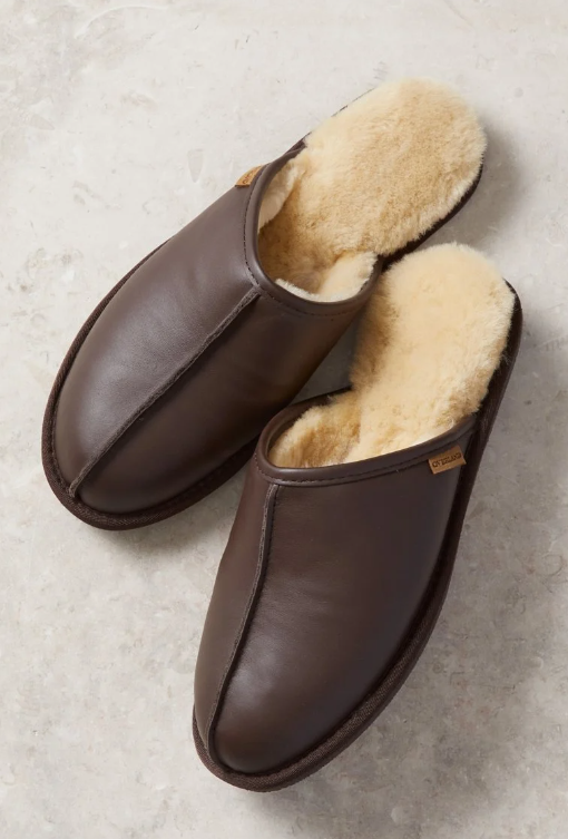 Men's Classic Shearling-Lined Leather Scuff Slippers